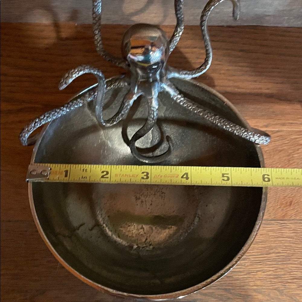 MUD PIE OCTOPUS SERVING BOWL🐙 - Picture 8 of 10